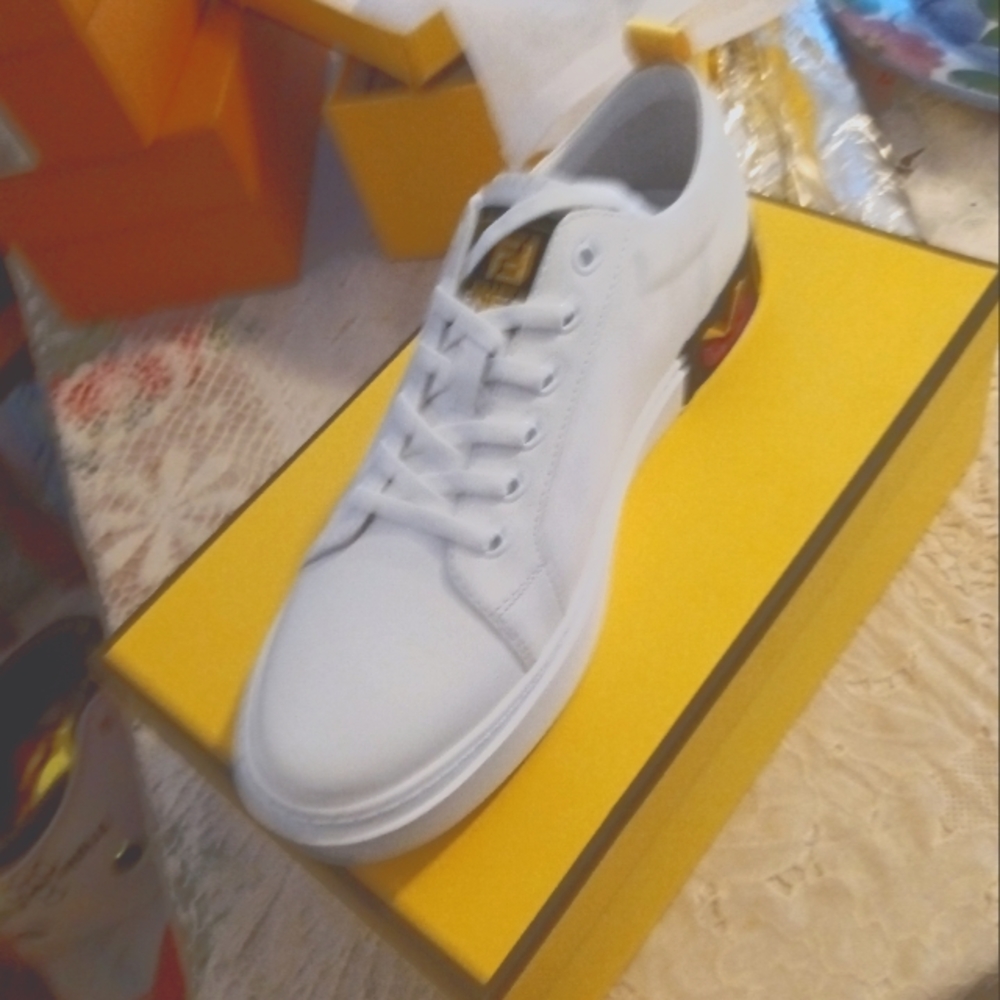 Shoes New,size 43 for men any color